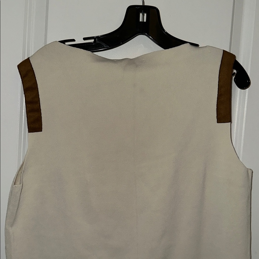 Lauren Ralph Lauren Cream Sleeveless Shell with Brown Shoulder Trim - Picture 5 of 6